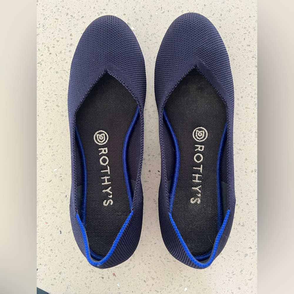 Like New Rothy’s “The Flat Slip On” (size 7) - Picture 2 of 8